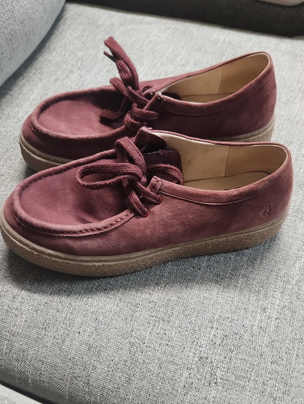 Hush Puppies Wine Suede Casual Lace-Up Platform Shoe Merlot Red 9.5